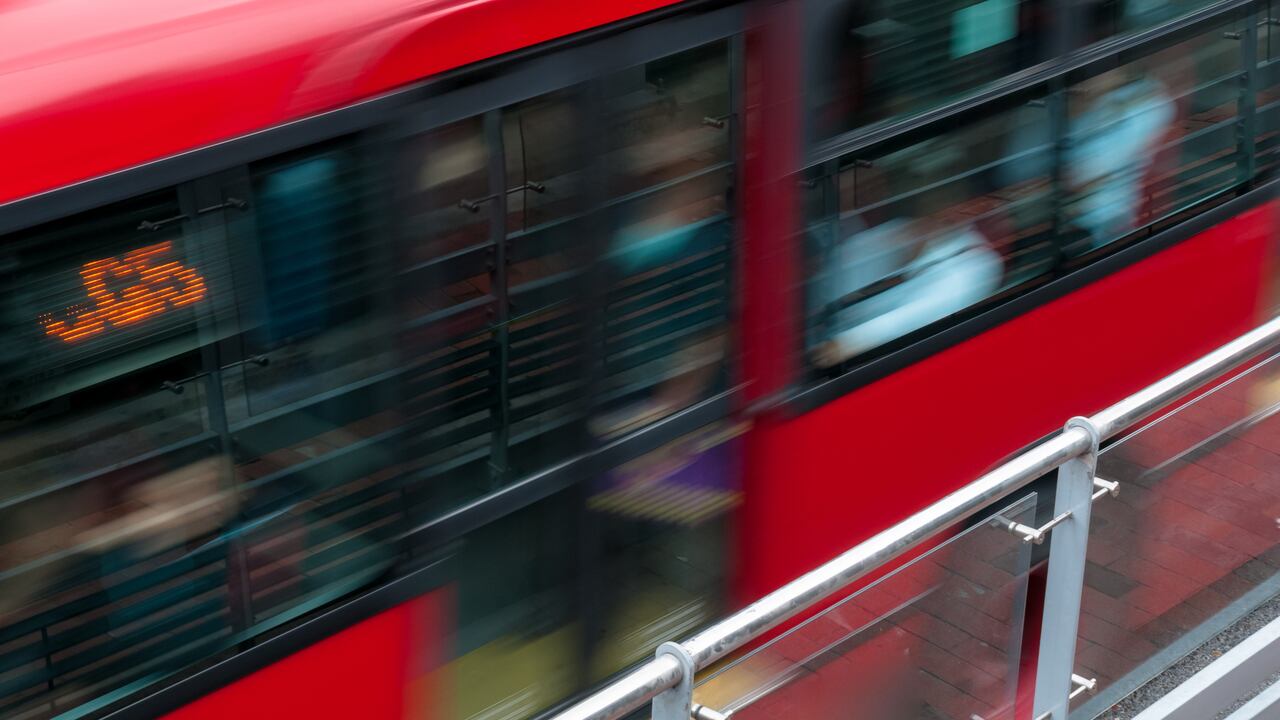 Foto de referencia de usuarios de Transmilenio, en Bogotá