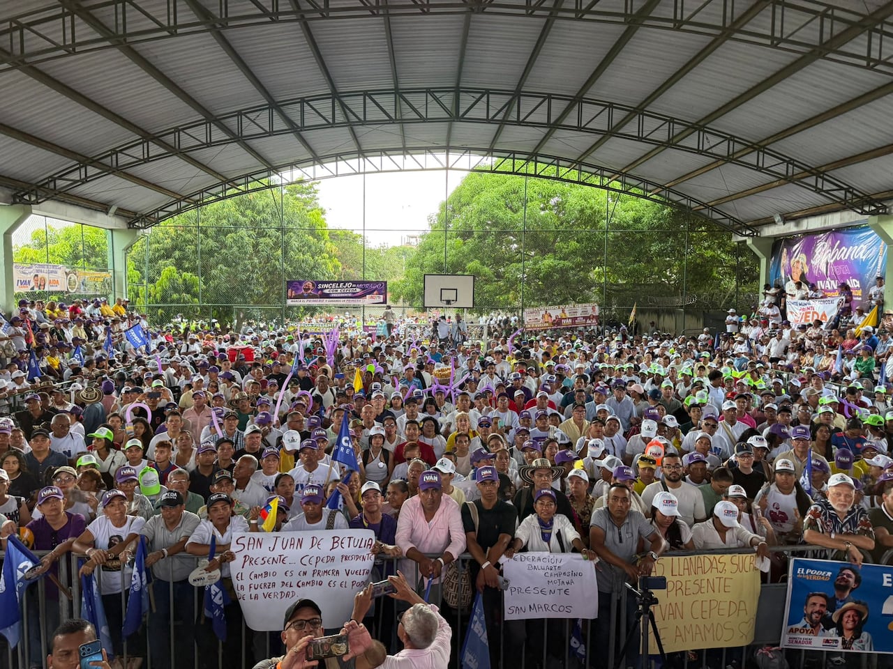 Iván Cepeda realizó acto político, presuntamente privado, en Sincelejo.