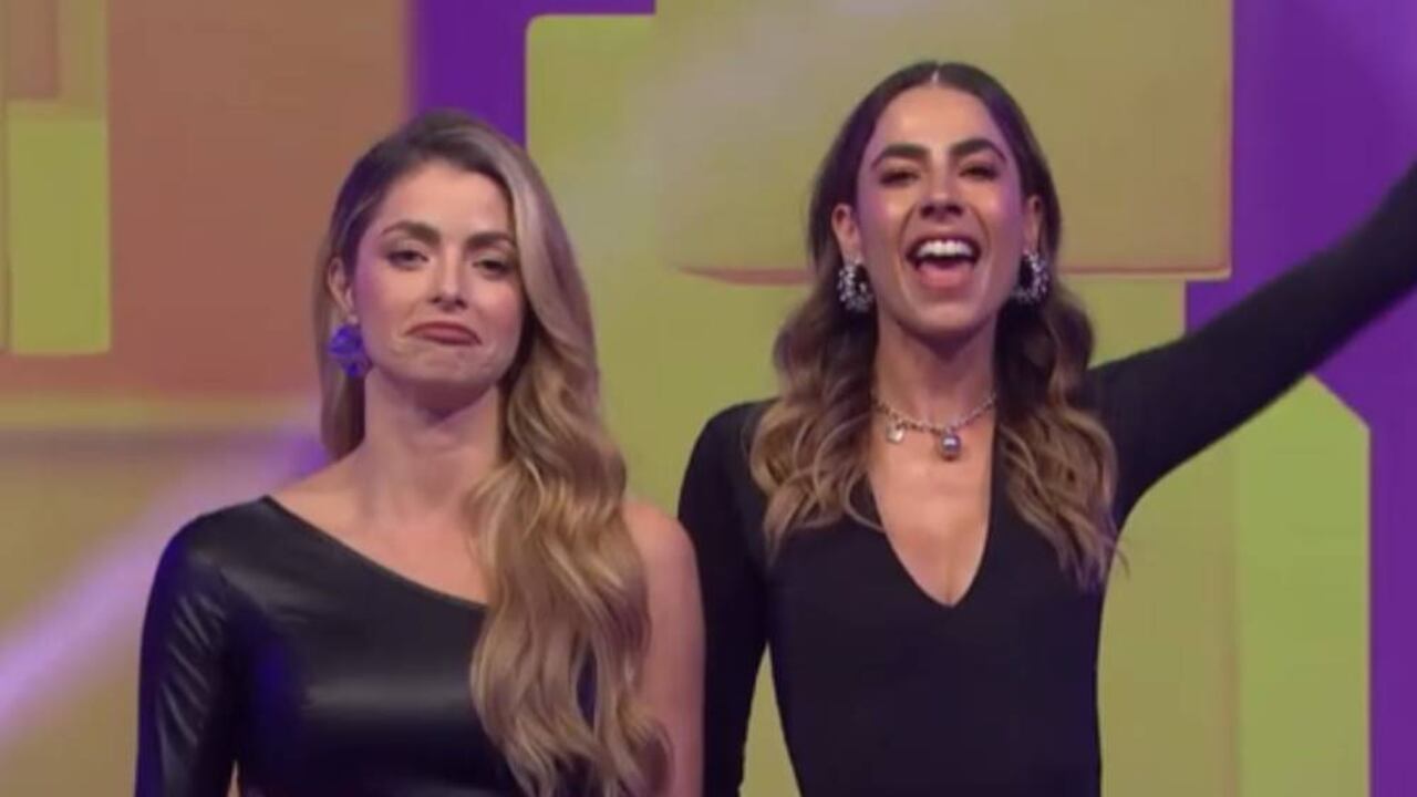 Las presentadores tuvieron un 'cruce' en pantalla.