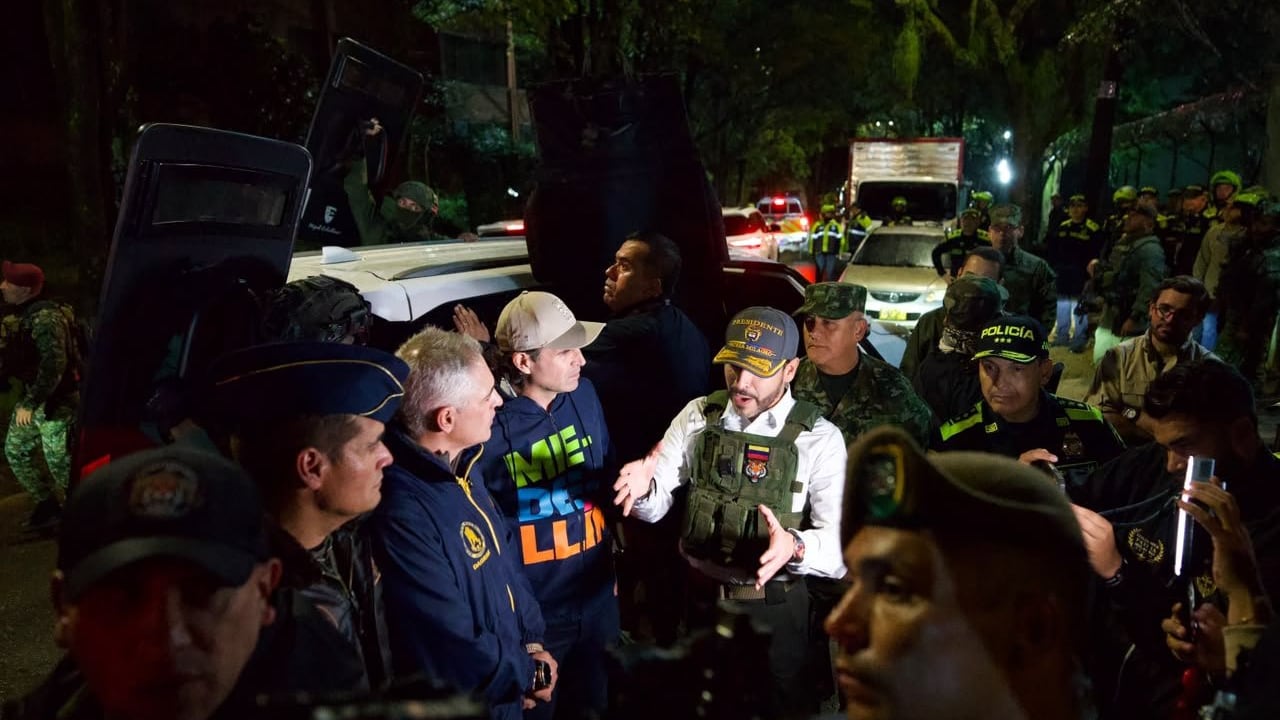 La intervención contó con el acompañamiento del presidente Abelardo De La Espriella, el alcalde Federico Gutiérrez y el gobernador Andrés Julián Rendón, en el marco de las acciones contra la criminalidad en Medellín y Antioquia.