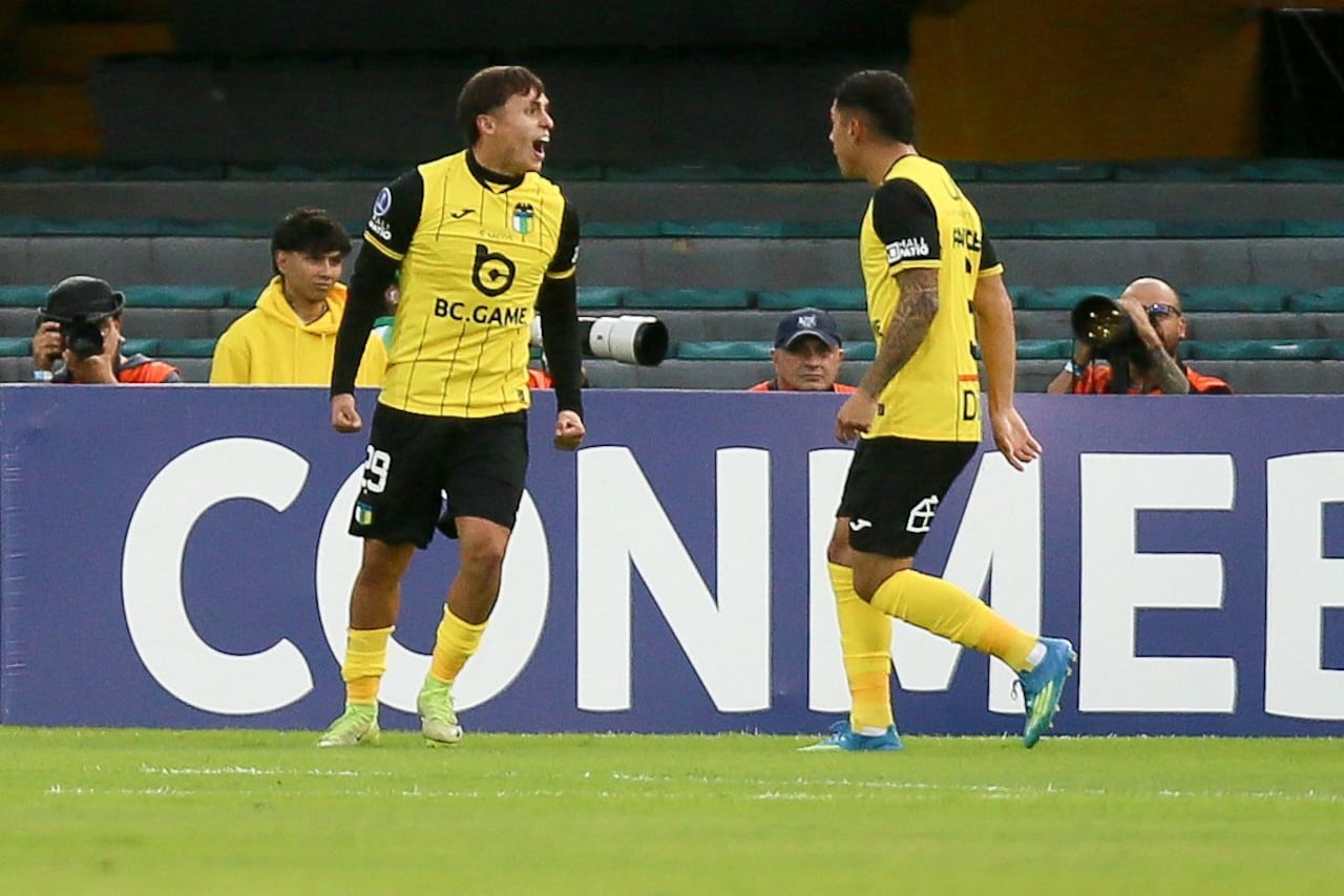 Imagen del partido de la fecha 6 de la fase de grupos de la Copa Sudamericana 2026, entre Millonarios y O'Higgins.