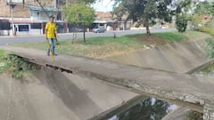 Los puentes peatonales de El Trébol presentan visibles señales de deterioro.