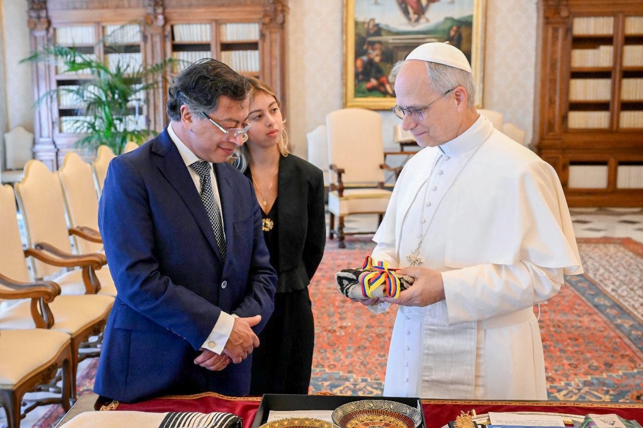 Petro y el papa León XIV se reúnen en la mañana de este lunes, 19 de mayo.