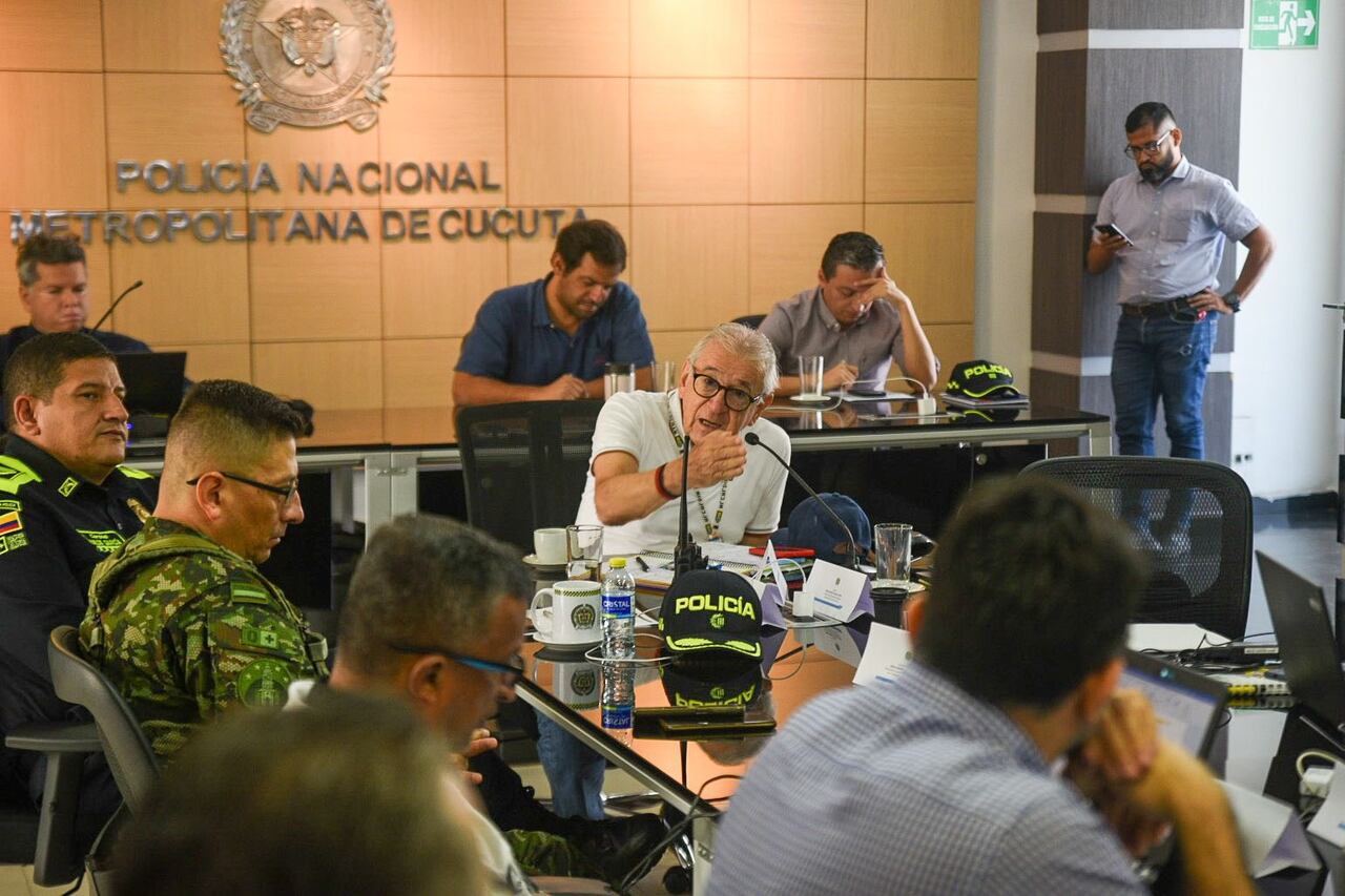 Decretan toque de queda para menores de edad en el área metropolitana de Cúcuta.