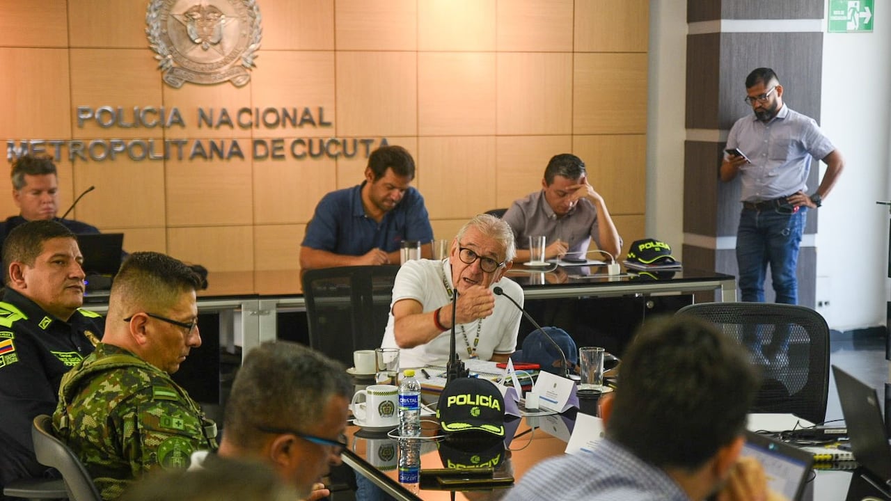 Decretan toque de queda para menores de edad en el área metropolitana de Cúcuta.