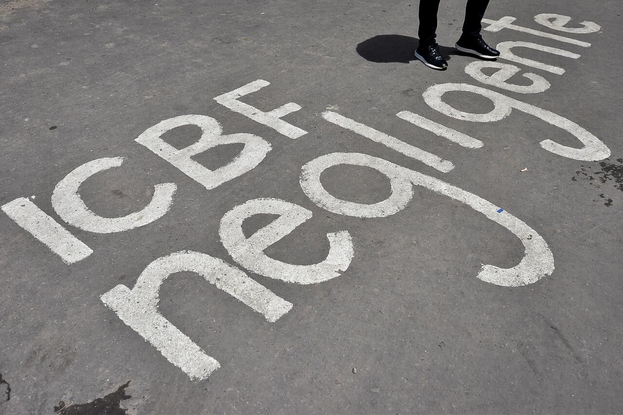 Sobre el caso, el Instituto Colombiano de Bienestar Familiar ha informado que comenzarán con las actuaciones disciplinarias que permitan definir “si en el manejo de la queja de la familia los funcionarios públicos y supervisores del contrato actuaron conforme a las rutas establecidas para tal fin”.