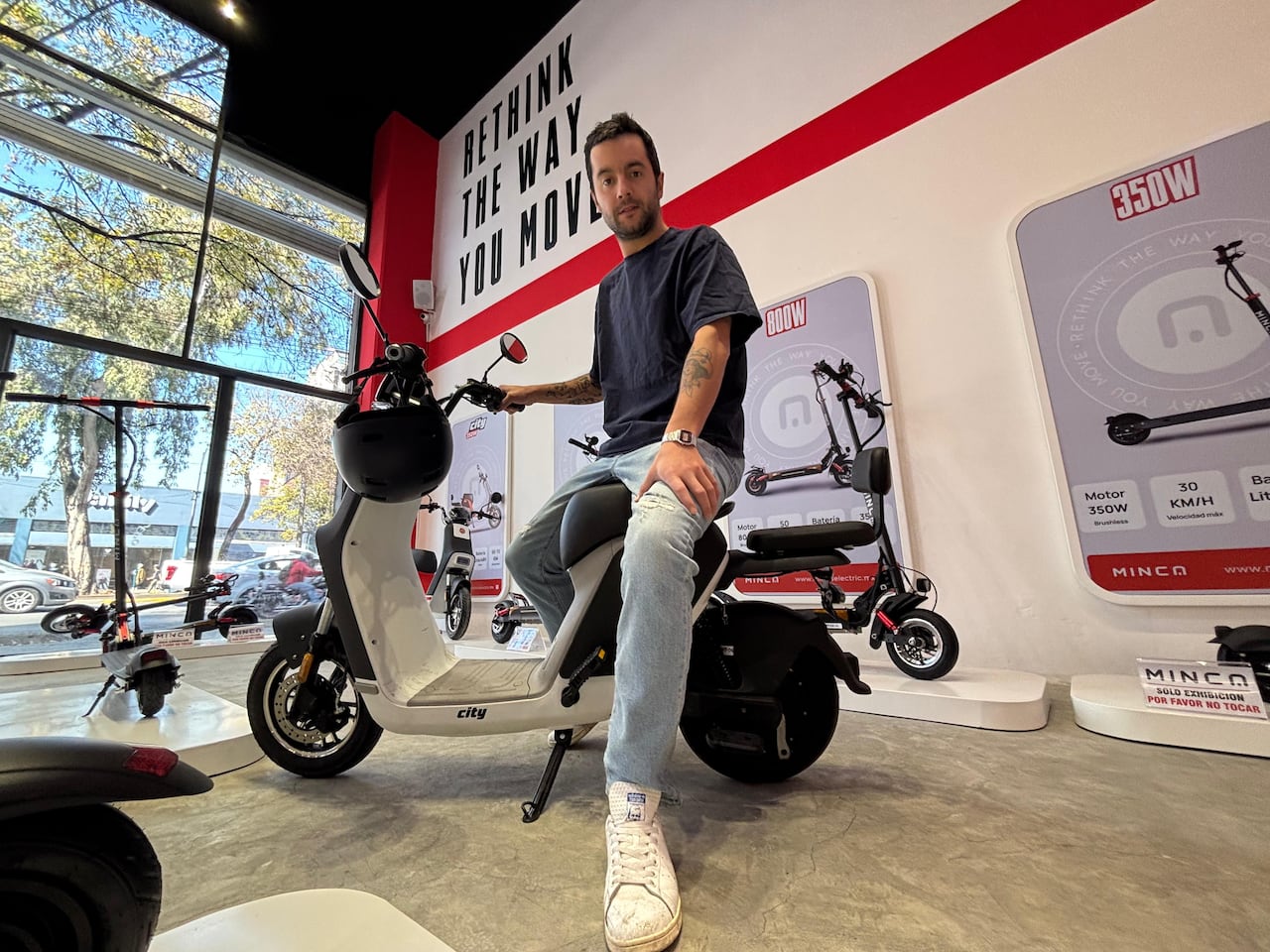 Regulación para motos y patinetas eléctricas deja dudas en empresarios del sector.