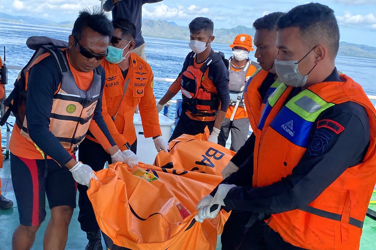 Indonesia pone fin a la búsqueda de un niño español desaparecido en naufragio