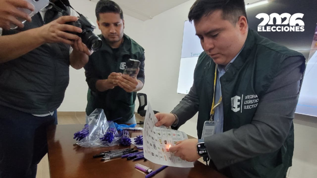 Entes de control, misiones de observación y auditores nacionales e internacionales acompañaron la prueba técnica de verificación de los bolígrafos que se utilizarán el 8 de marzo