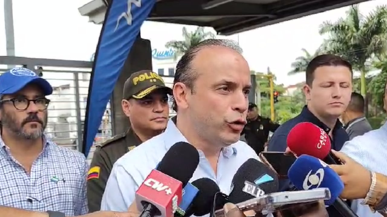 El alcalde Alejandro Eder enfatizó que “recuperar a Cali requiere que recuperemos la seguridad”.