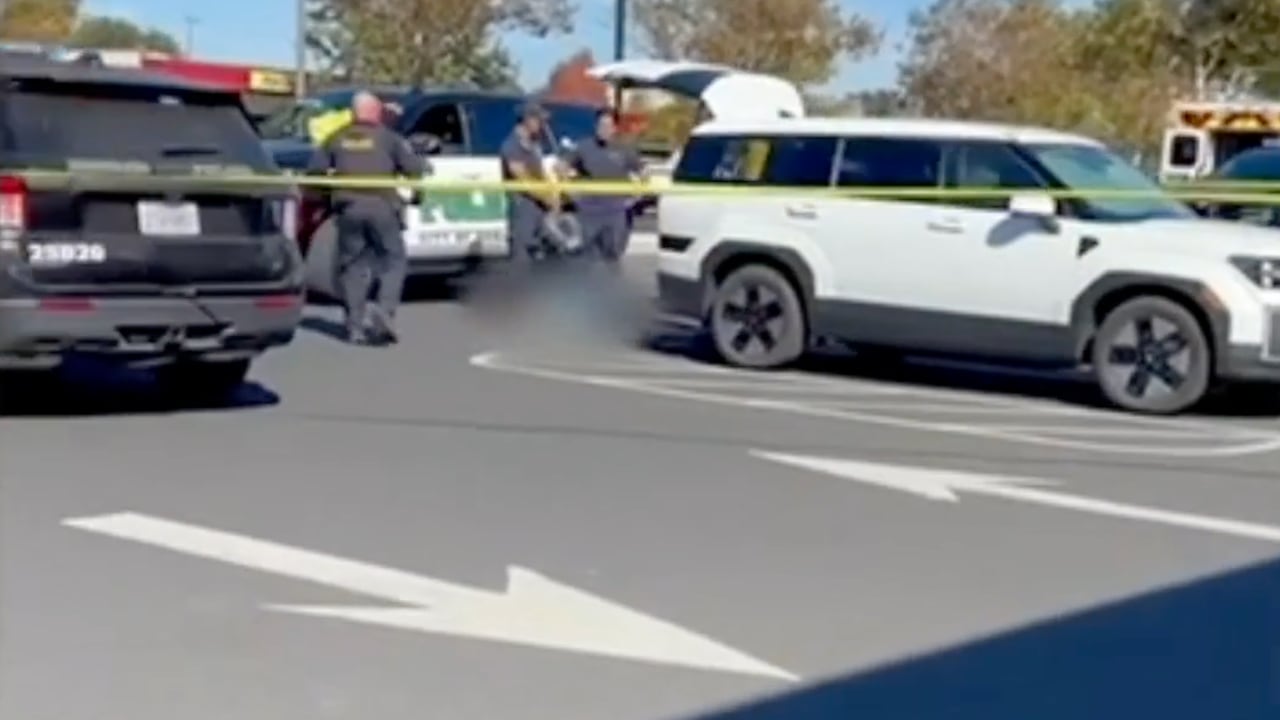 Escena del crimen en el lugar donde fue asesinado Jonathan McKinsey.