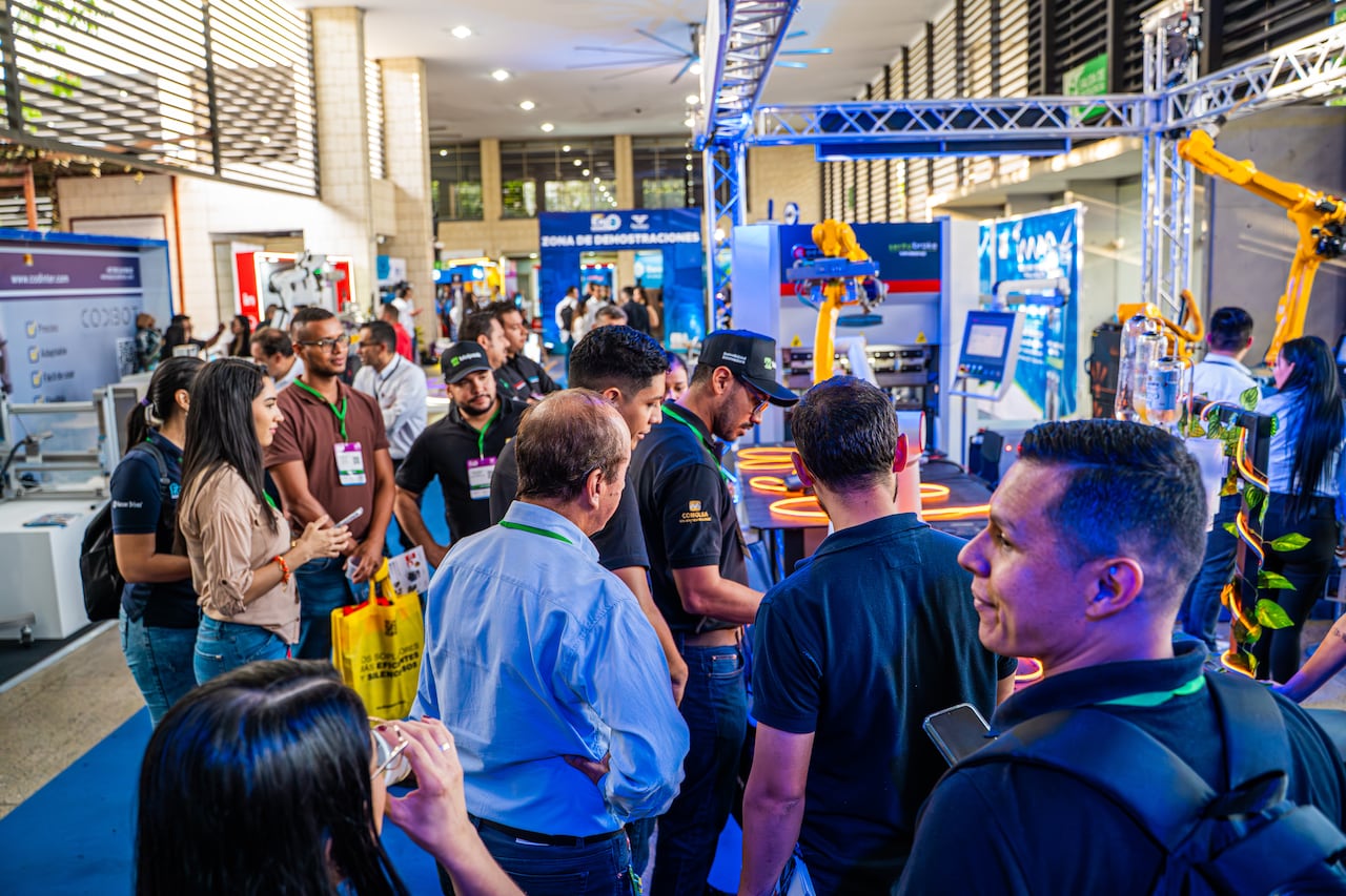 Más de 6500 asistentes altamente calificados, decisores de
compra de todo el país y mercados internacionales estarán
presentes en la Expoindustrial.