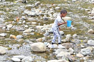 Rio Pance Cali. Directora del Ideam, Ghisliane Echeverry, alerta sobre posibles desabastecimiento y restricción de agua en el país a causa de la intensificación del Fenómeno de El Niño entre los meses de diciembre, enero y febrero.