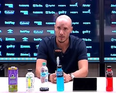David González
