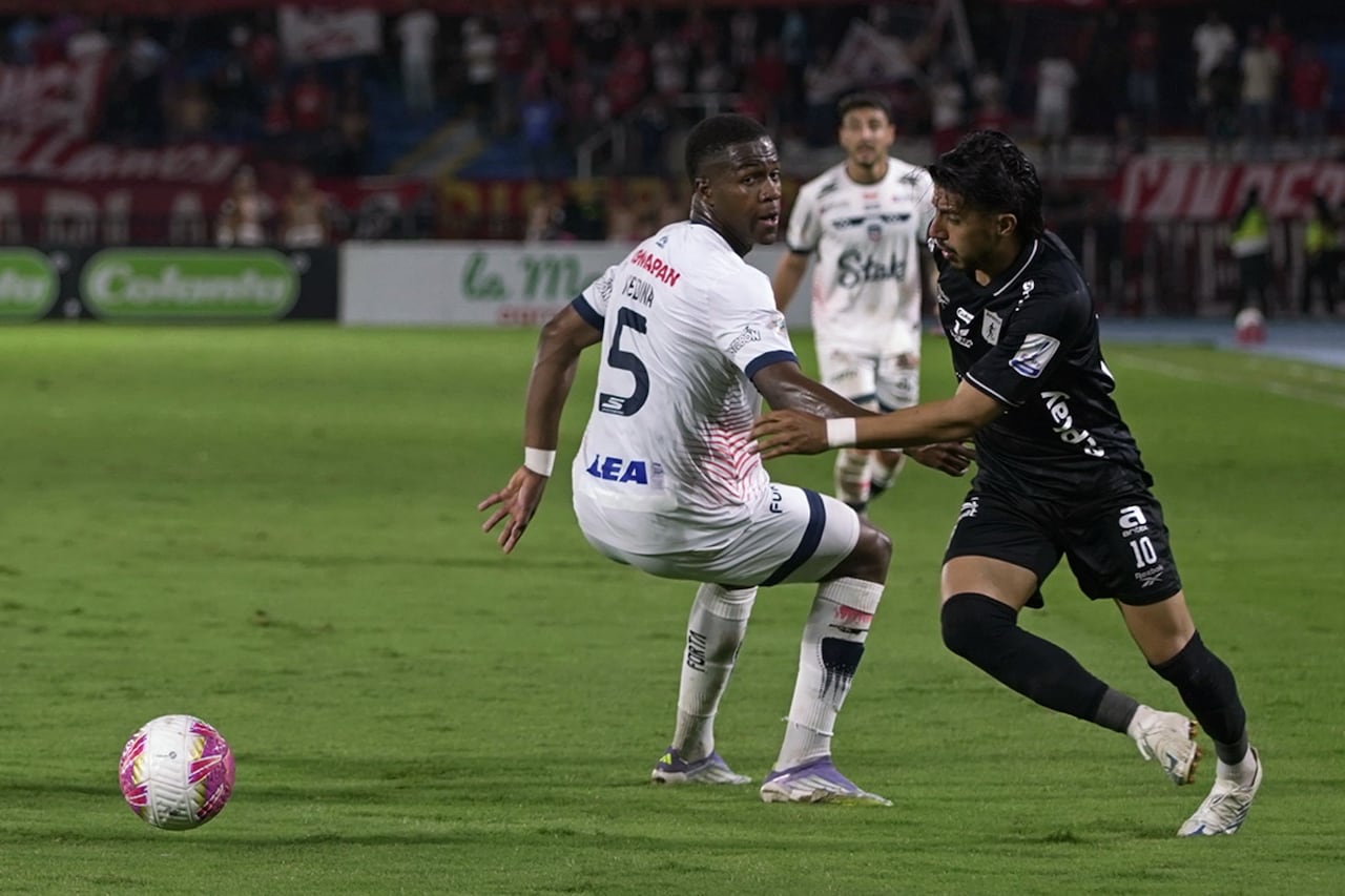 Momento del encuentro entre América de Cali y Fortaleza por la fecha 5 del segundo semestre de la Liga Colombiana 2026.