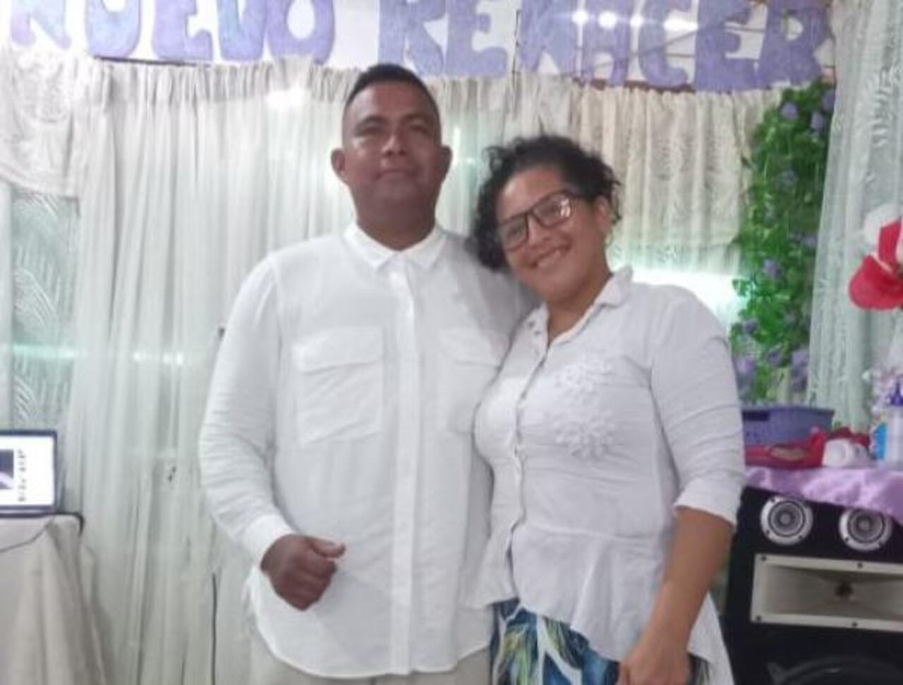 Pastor Iván García (qpd) y Karen Niebles, su pareja sentimental.