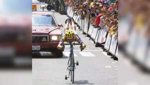 El ciclista antioqueño Marlon Pérez, quien murió este viernes 4 de octubre, producto de una herida con arma blanca.