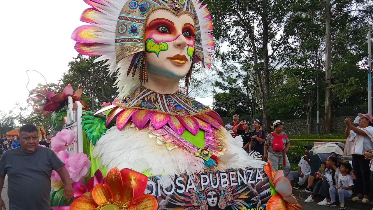 La Diosa Pubenza es un título simbólico y de belleza ligada a las Fiestas de Pubenza en Popayán, Colombia, donde se elige una reina que representa la tradición y el carisma local.