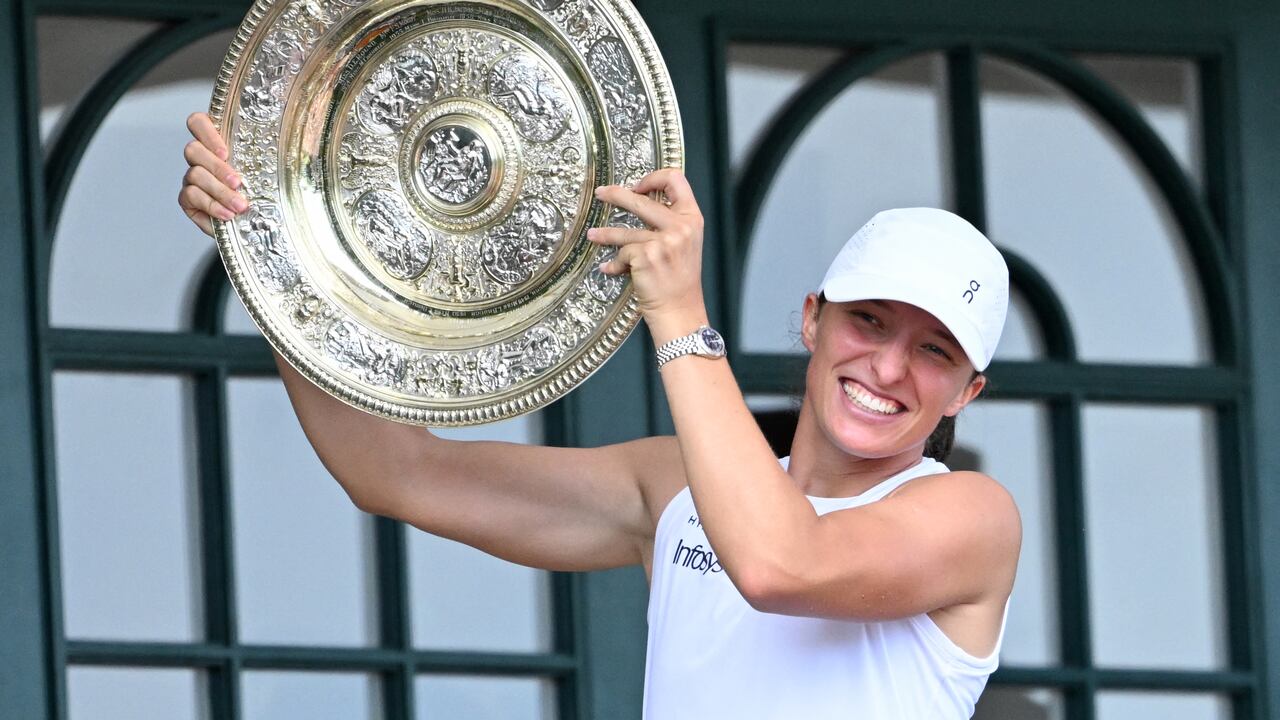 Iga Swiatek gana Wimbledon