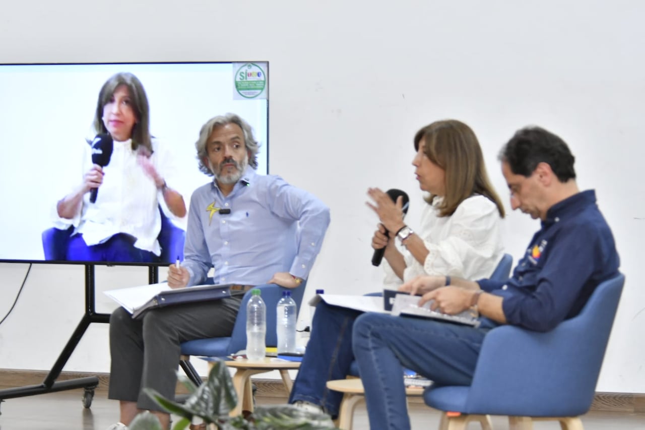 Al debate vicepresidencial asistieron las fórmulas de Paloma Valencia, Roy Barreras y Abelardo de la Espriella.