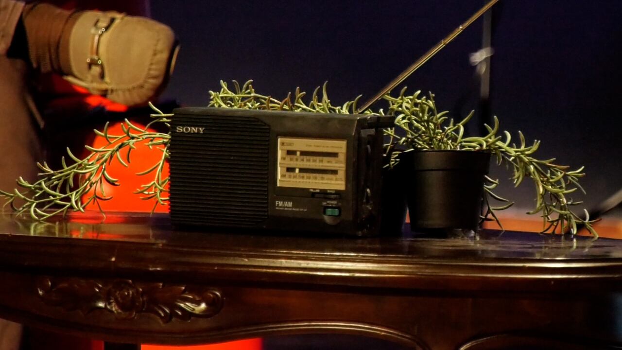 Uno de los tópicos abordados fue la discusión sobre la relevancia de la radio en la actualidad.