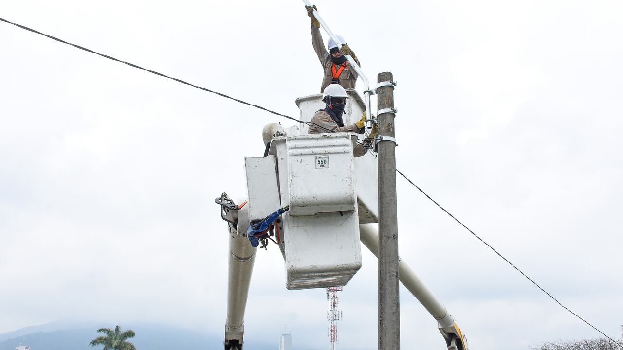 Cambio de luminarias Emcali