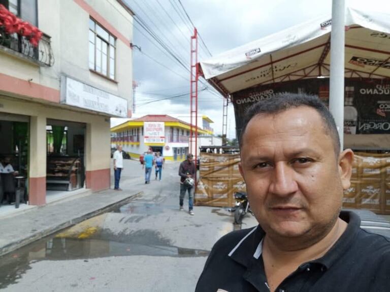 Chávarro Moreno fue socorrido y trasladado de urgencia al hospital local, donde permanece bajo observación médica. Su estado es reservado mientras los médicos valoran su evolución.