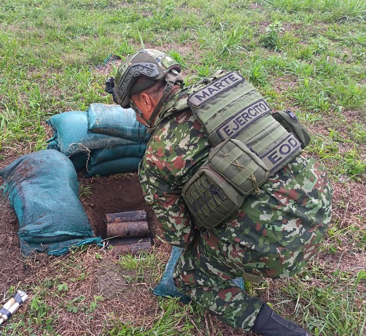 Desactivación de explosivos en Miranda, Cauca, en la mañana de este jueves 8 de octubre de 2026.