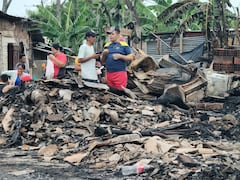 Fotos del incendio que afectó a 20 casa en El Pondaje, oriente de Cali