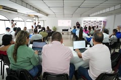 Más de 50 empresarios de micro, pequeñas y medianas empresas participaron en los talleres de cocreación ‘¡Pa’ que veás y hagás negocio!’, una iniciativa de la Alcaldía de Cali que busca facilitar el acceso del empresariado local a la contratación pública.