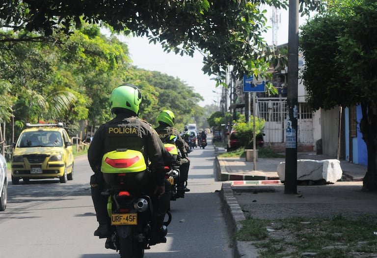 Orden: Lanzamiento del Plan Territorios Seguros de la Policía Metropolitana y áreas de la Alcaldía de Cali, inicialmente de la comuna 15. foto José L Guzmán EL País.