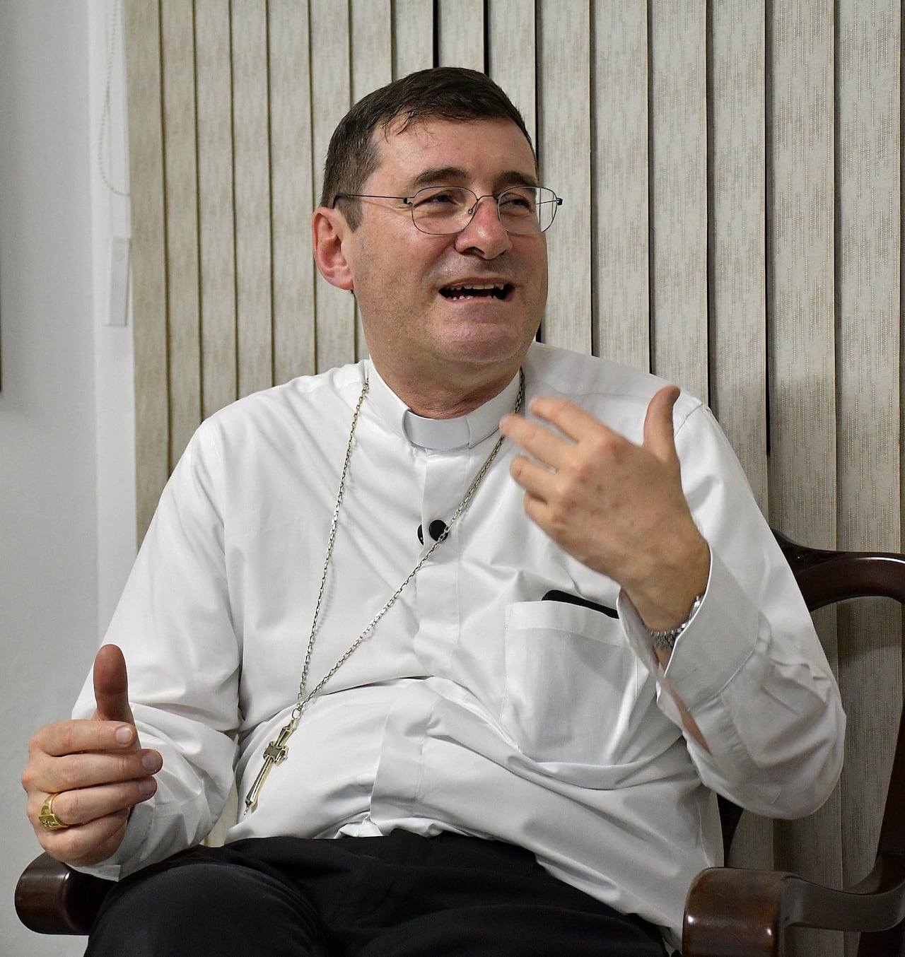 El Nuncio Apostólico actual en Colombia es el Arzobispo Paolo Rudelli, nombrado por el Papa Francisco en julio de 2023, quien ejerce como representante diplomático de la Santa Sede ante el gobierno colombiano y la Iglesia local, con sede en Bogotá. Su misión es fortalecer los lazos entre el Vaticano y Colombia, especialmente en temas de paz y reconciliación, y sirve como enlace entre el Papa y la jerarquía eclesiástica colombiana. Fotos Raúl Palacios / El País.