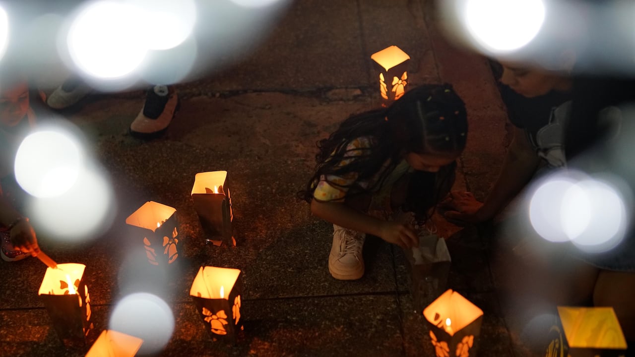 Día de las Velitas 2023. Así se vive en Cali la festividad del 7 de diciembre.