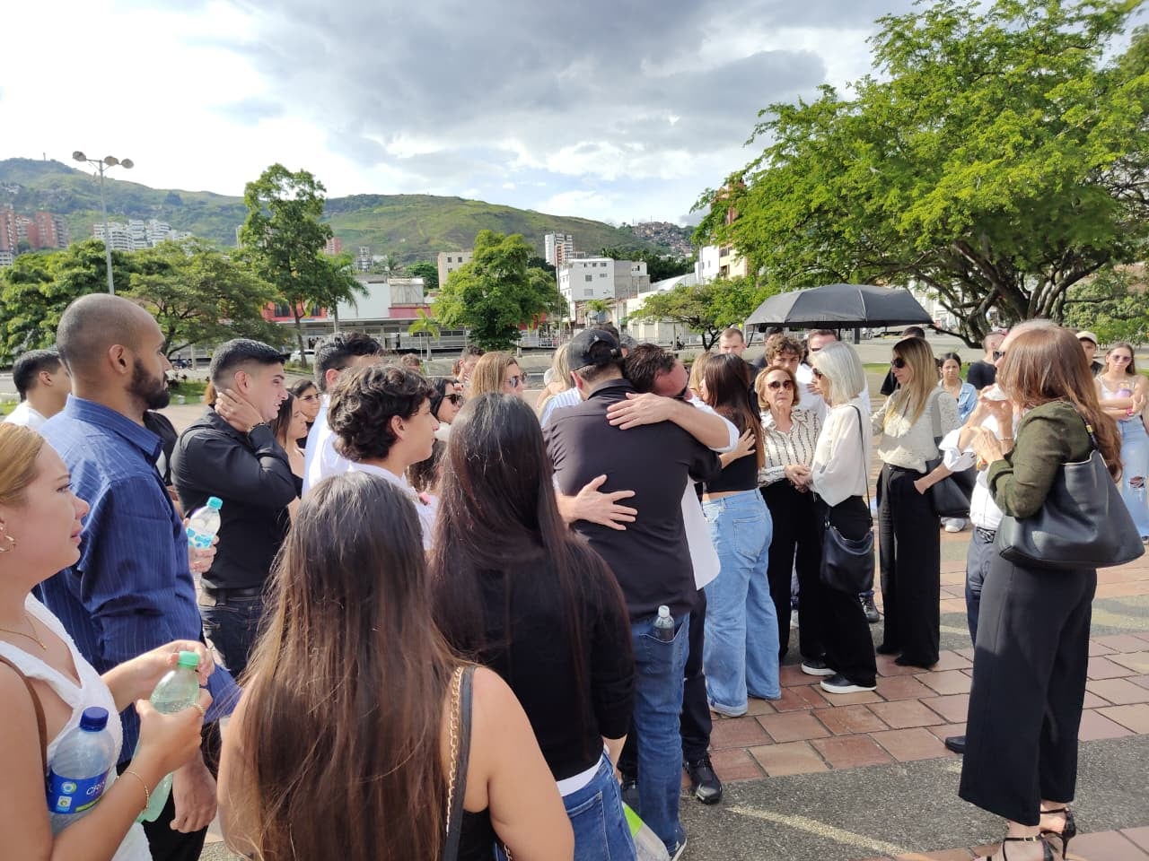 El señor Andrés Ardila indicó que las discotecas y bares no deben promover estas actividades.