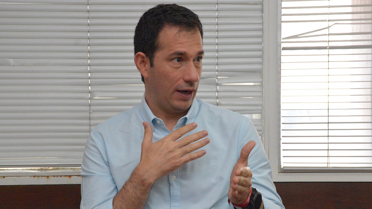 Entrevista Candidato Juan Fernando Reyes Kuri.