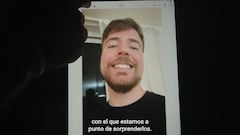 Mr Beast envió un mensaje especial a los niños para comunicarle la sorpresa al pueblo.