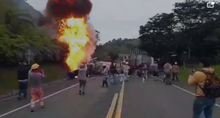 La mortal emergencia sucedió en las primeras horas de la mañana de este martes 27 de enero, indicaron los testigos. vvvvvvv