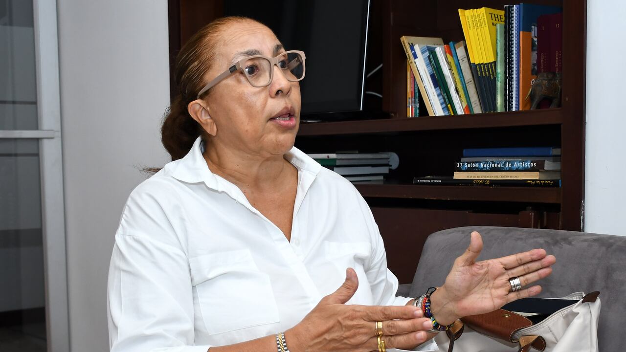 Doctora Dora Bernal Presidenta, asociacion de cientificas