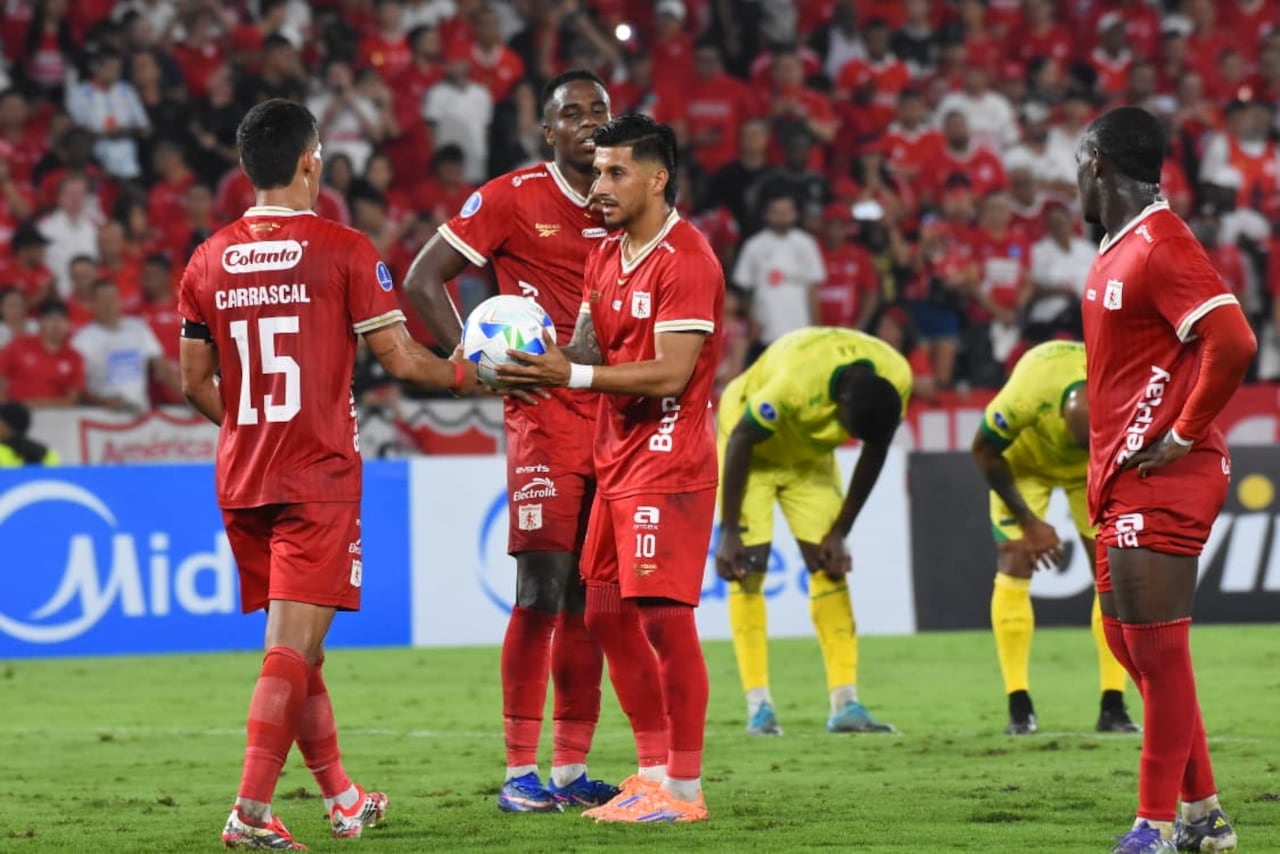 Así se vivió el duelo de los playoffs de la Copa Sudamericana 2026 entre América de Cali y Atlético Bucaramanga.