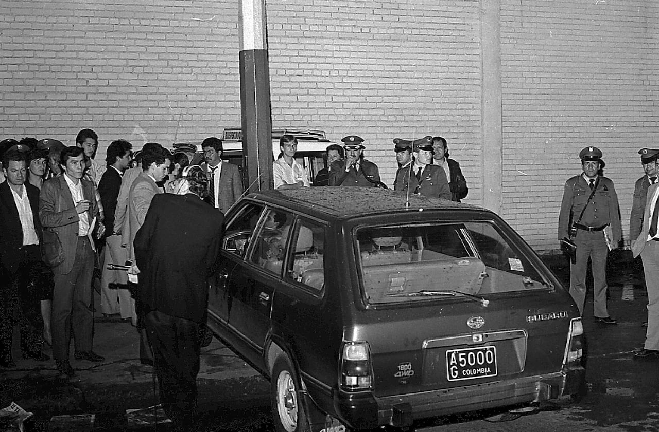 Guillermo Cano fue asesinado mientras se encontraba dentro de su vehículo el 17 de diciembre de 1986.