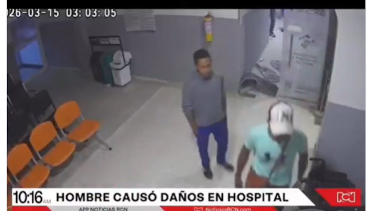 Hombre en estado de embriaguez ataca un centro hospitalario.