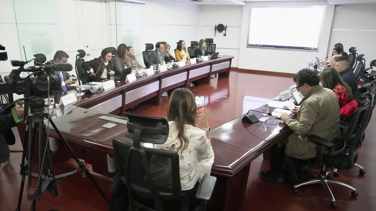 La reunión marcó el inicio del empalme entre los dos gobiernos.