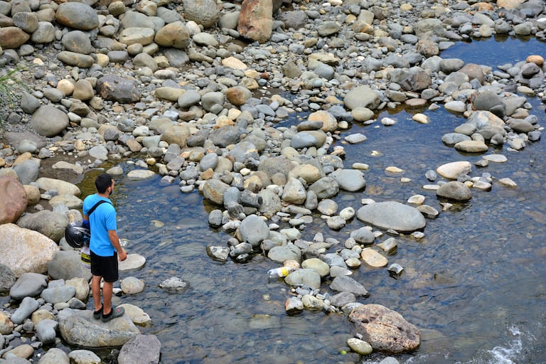 Rio Pance Cali. Directora del Ideam, Ghisliane Echeverry, alerta sobre posibles desabastecimiento y restricción de agua en el país a causa de la intensificación del Fenómeno de El Niño entre los meses de diciembre, enero y febrero.