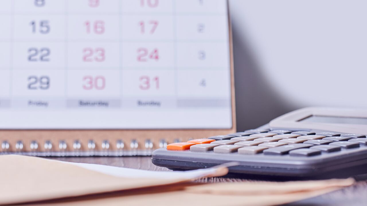 En consecuencia, pese a la amplia lista de 18 festivos en el calendario, el noveno mes del año continúa sin figurar con un día feriado.