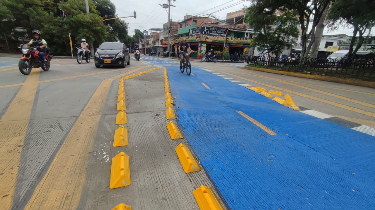 Ciudadanos afirman que el paso de ciclistas por la zona es mínimo, lo que genera dudas sobre la necesidad de la obra.