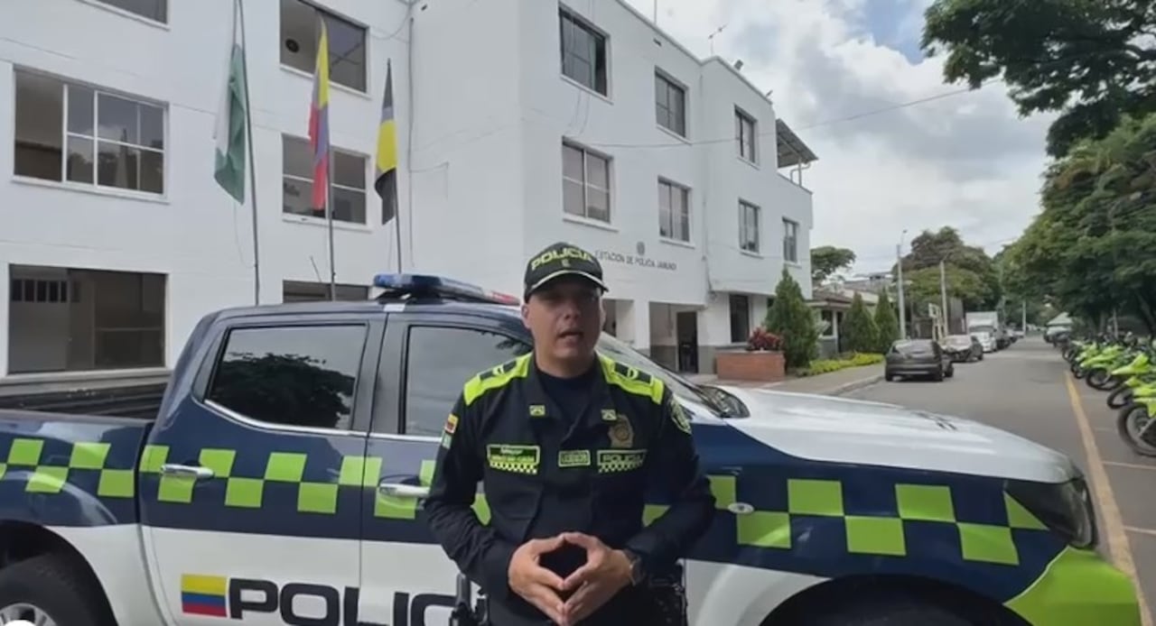 La Policía Metropolitana de Cali capturó en flagrancia a tres presuntos delincuentes tras cometer un hurto en Jamundí