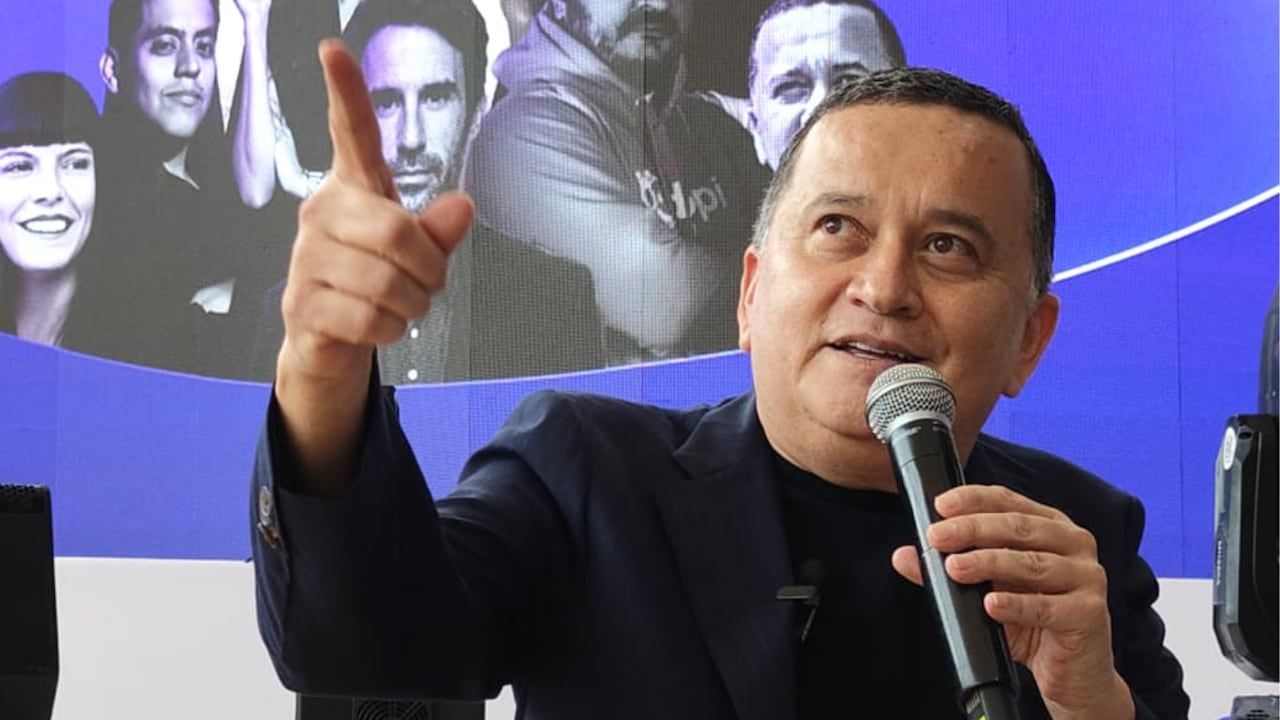 El maestro de la salsa bonaverense regresa al país para compartir los resultados de su reciente paso por Europa.