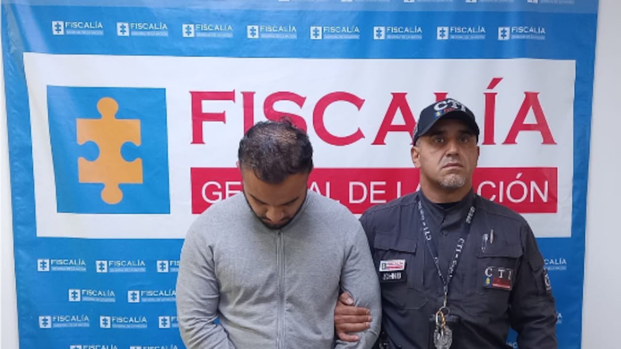 Capturado por inventar un accidente de tránsito para ocultar un feminicidio en Bogotá.