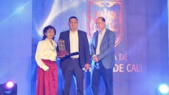 El País obtuvo el premio de periodismo ABA en la Categoría de Prensa con el trabajo Robo de predios en Cali realizado por Hugo Mario Cárdenas.