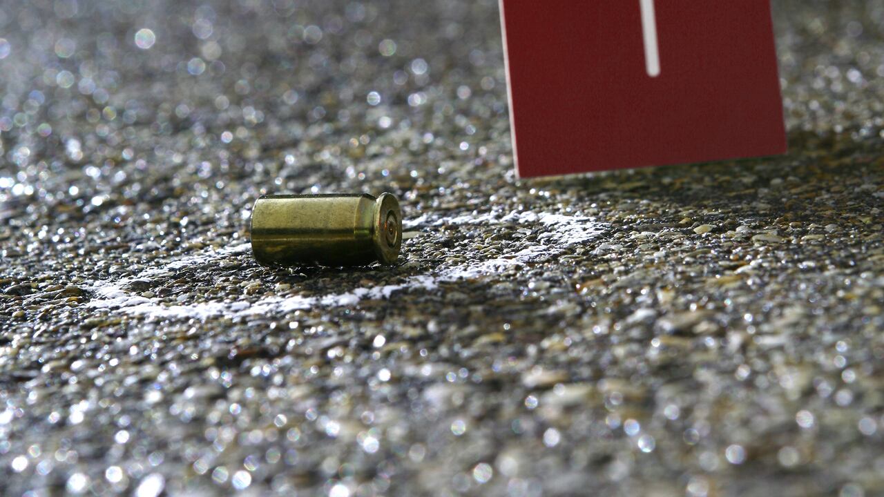 El falso Policía fue interceptado por dos sujetos que le dispararon sin mediar palabra.